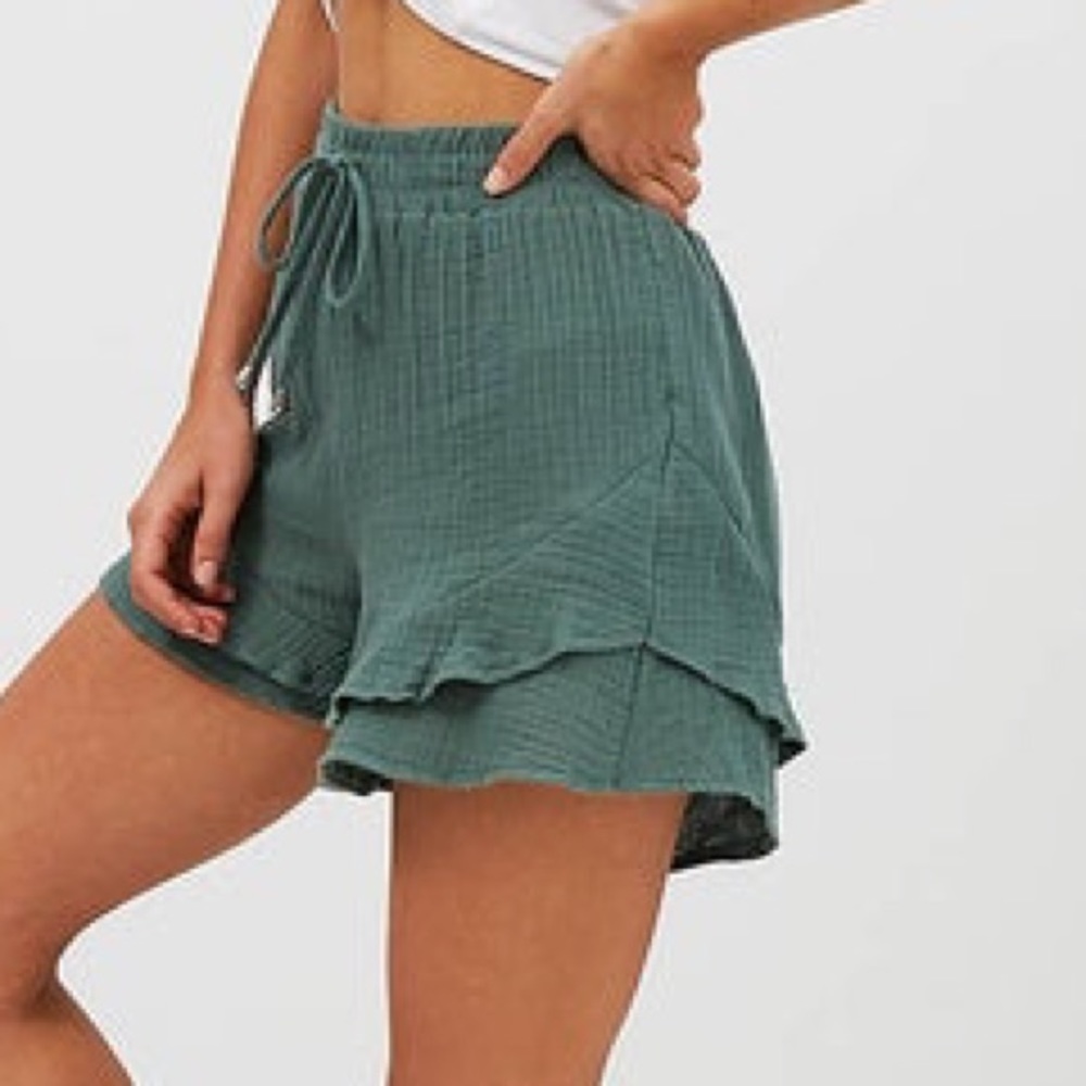 Adorable Teal Shorts - Picture 3 of 4